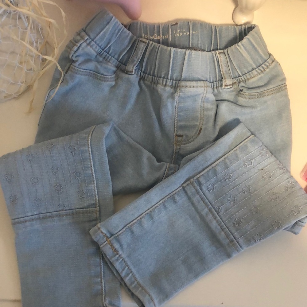 TODDLER size 2 babyGap jeans leggings.